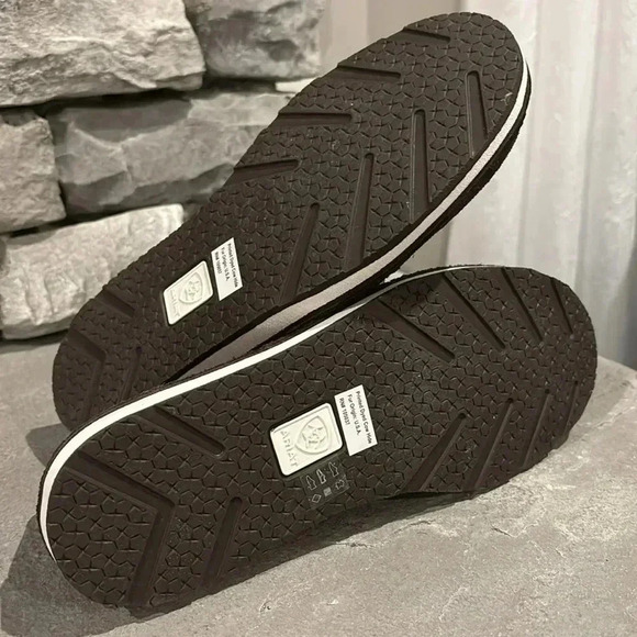 Ariat Cruiser Cow Print Chocolate Chip,Suede, Spotted Hair,EVA midsole,Duratread - Picture 11 of 11